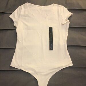 Banana Republic White Tee Bodysuit – XS